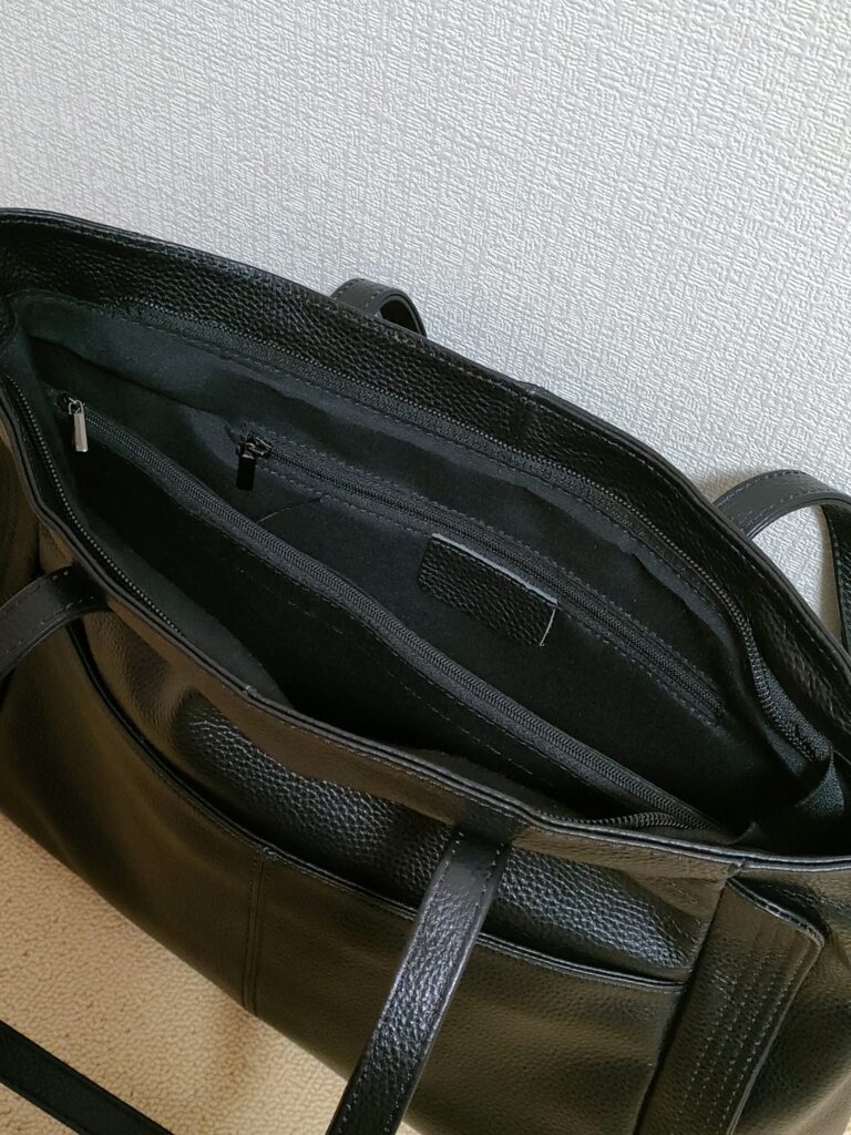 Temu(テム)レザーバッグ 中身